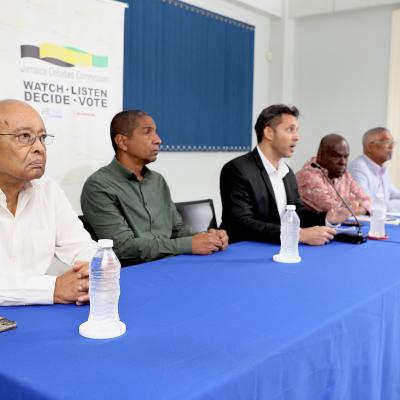 Head Table