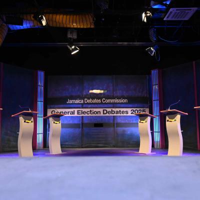 1 The Set Awaits The Debates